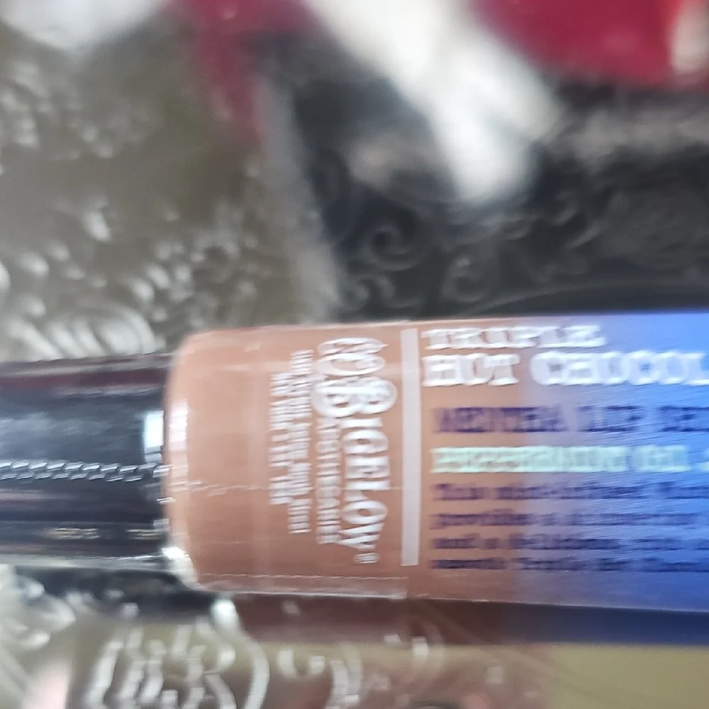 New CO Bigelow Winter Cordials Triple Hot Chocolate Mentha Lip Shine Sealed